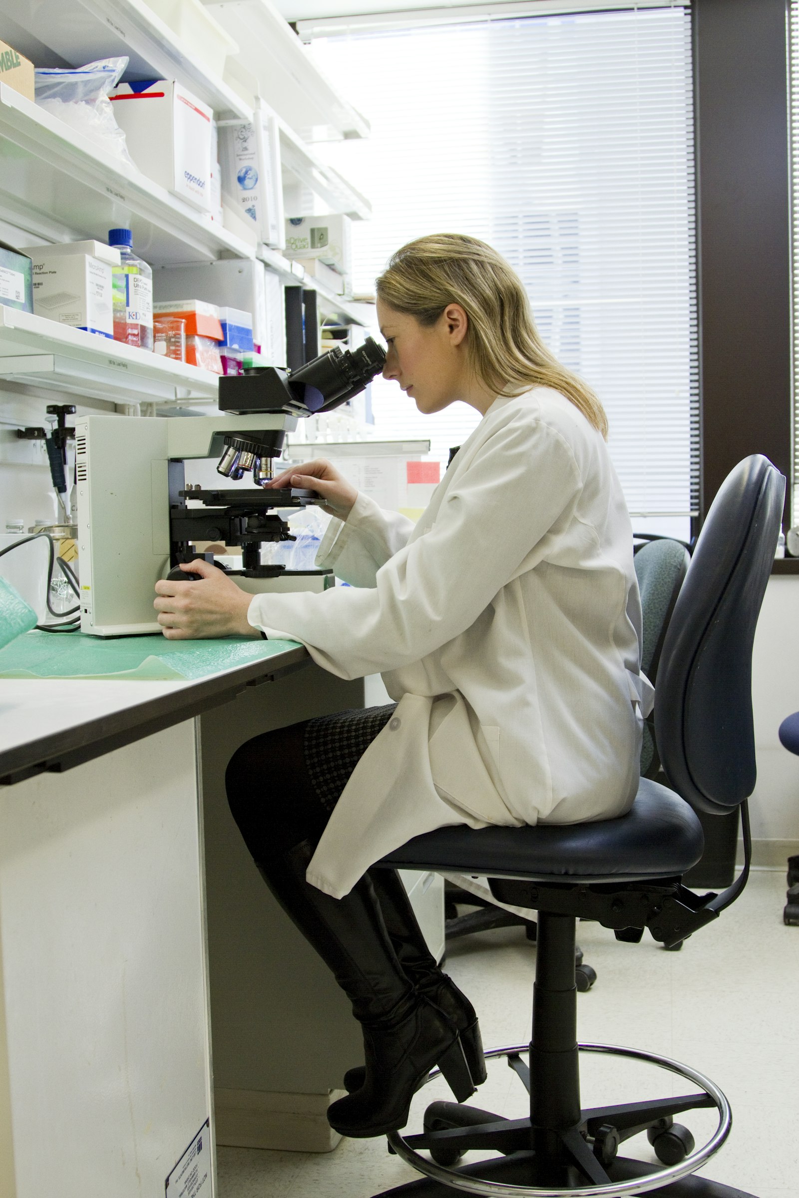 Laboratorio di analisi e strumentazione scientifica